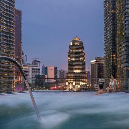 Four Seasons Hotel Kuala Lumpur Bagian luar foto